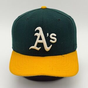 Vintage Oakland Athletics MLB Baseball Cap Green Yellow A's Snap New Era USA